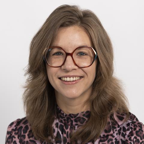 Lesli Rambin Headshot